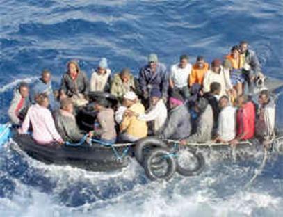 2009-05-15-migrants-boat.jpg
